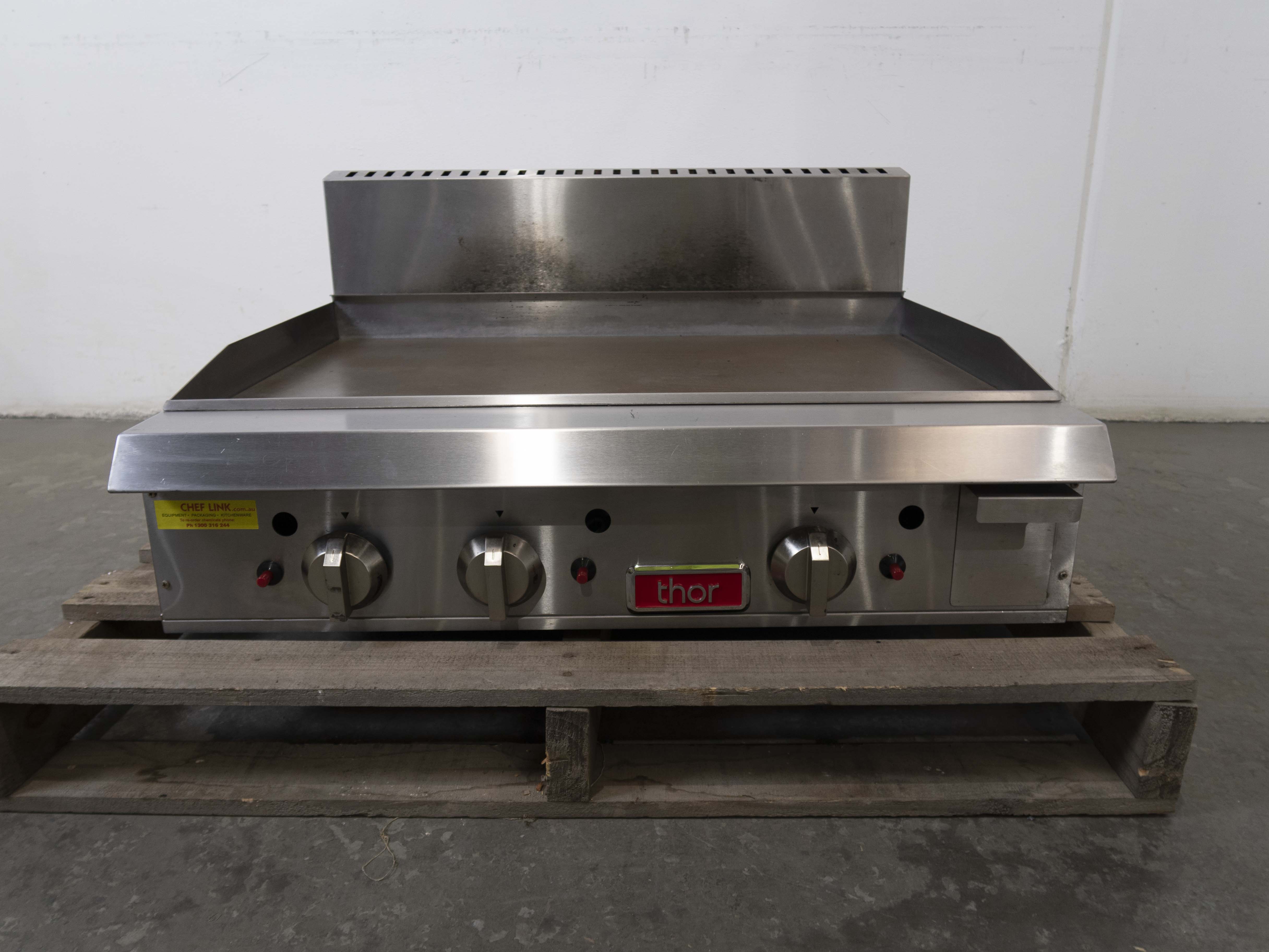 Thor TR-G36F Countertop 3 Burner Griddle