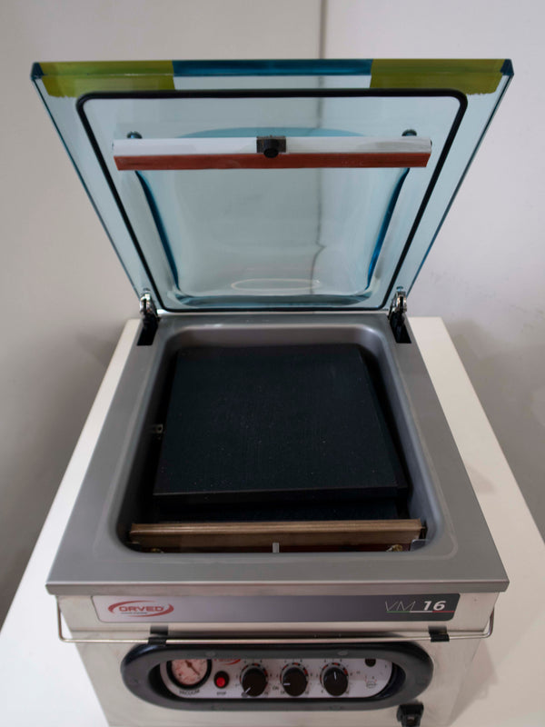 Orved VM16 Vacuum Sealer