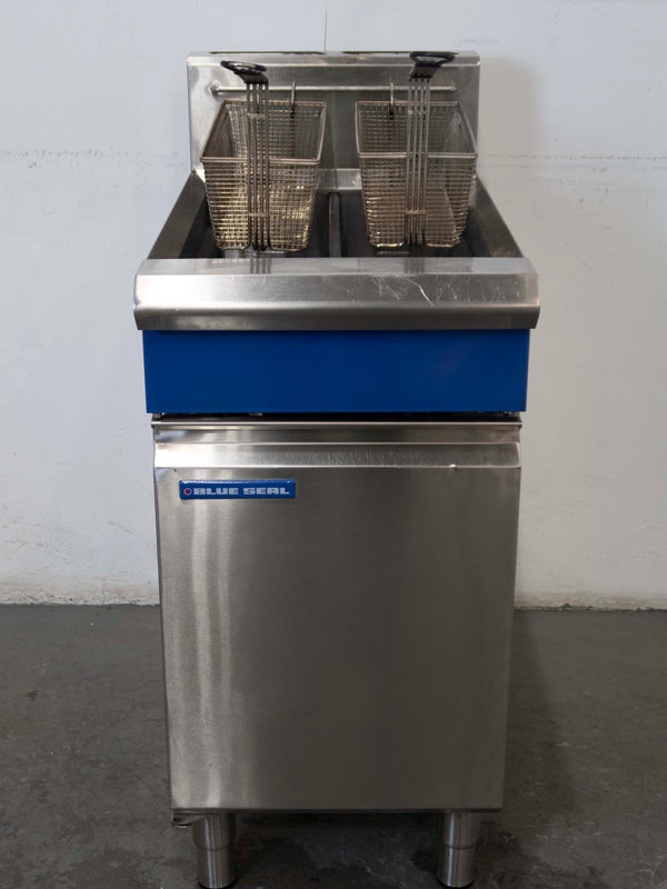 Blue Seal GT46 Split Pan Fryer