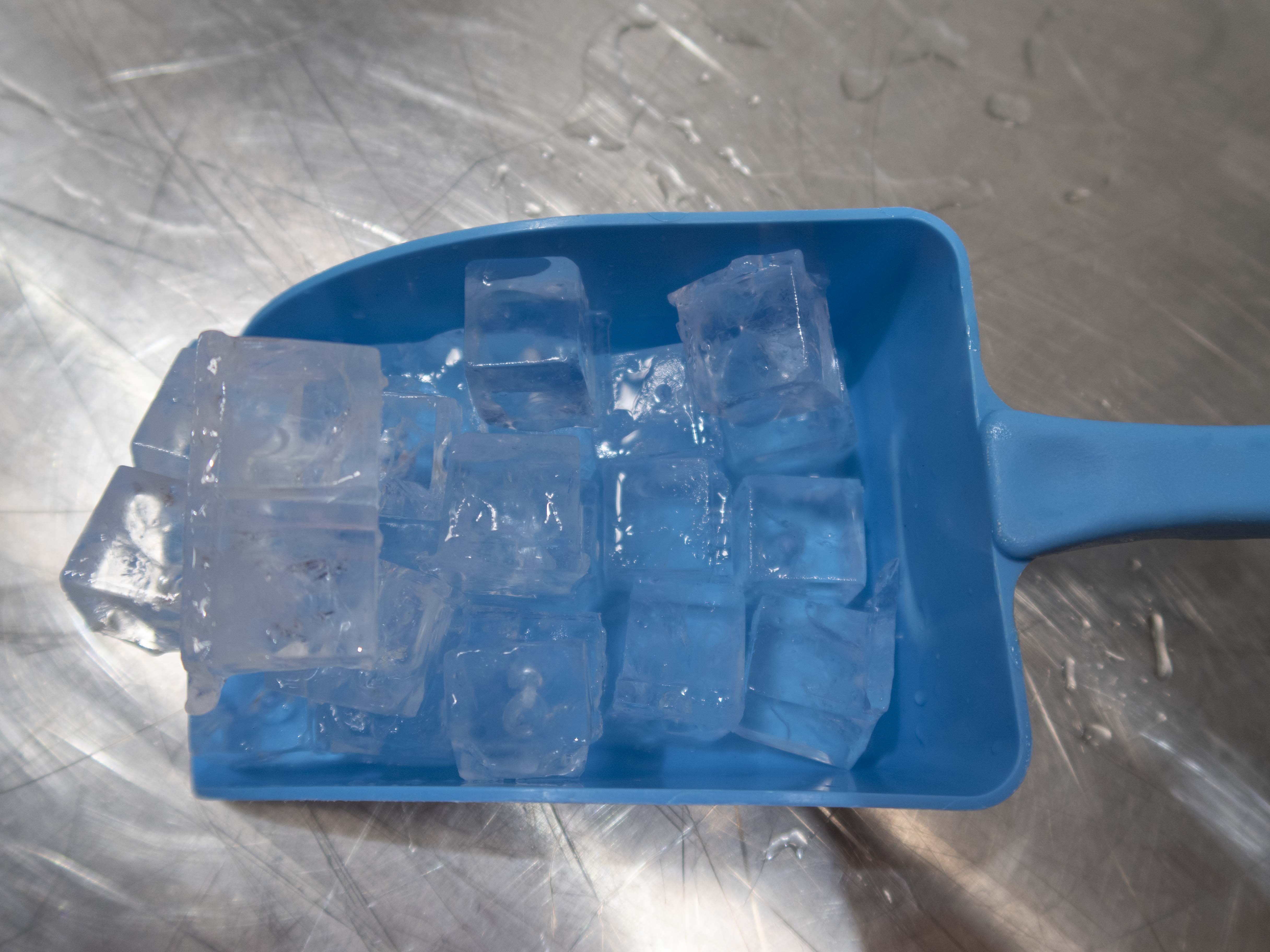 Thumbnail - Scotsman NWL1008AS Ice Machine with Ice Bin