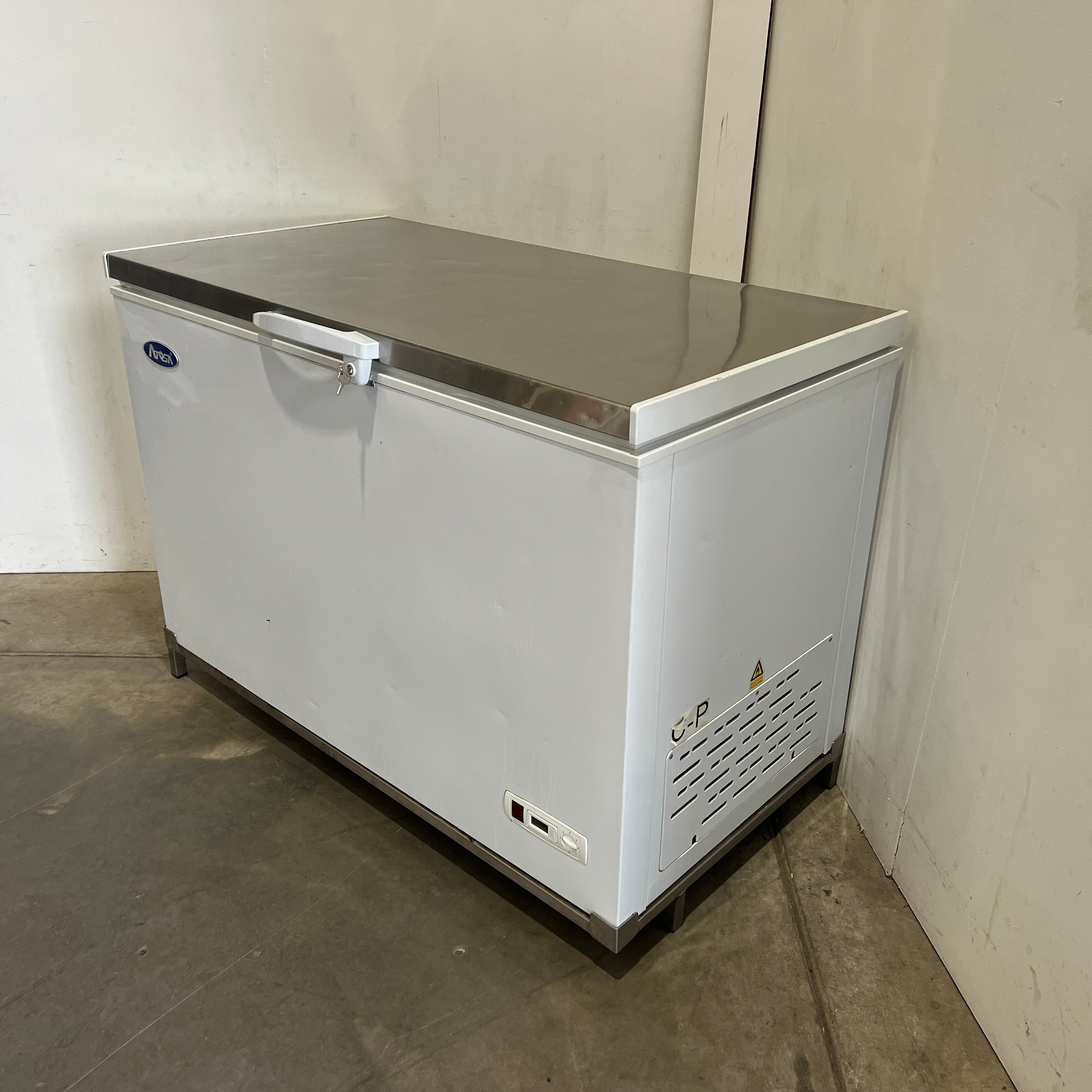Atosa BD-450SS Chest Freezer