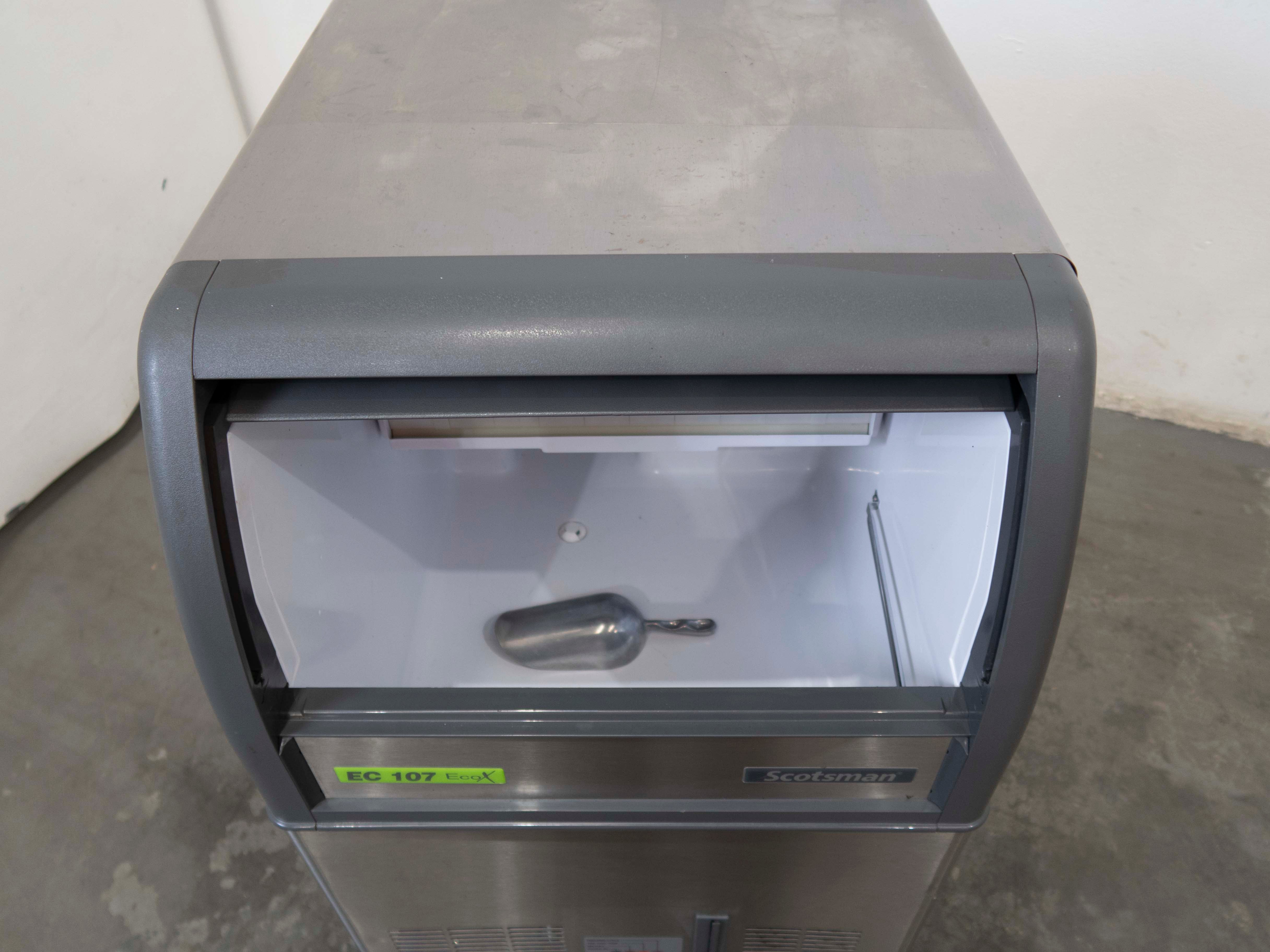 Thumbnail - Scotsman ECM 107 AS Ice Machine
