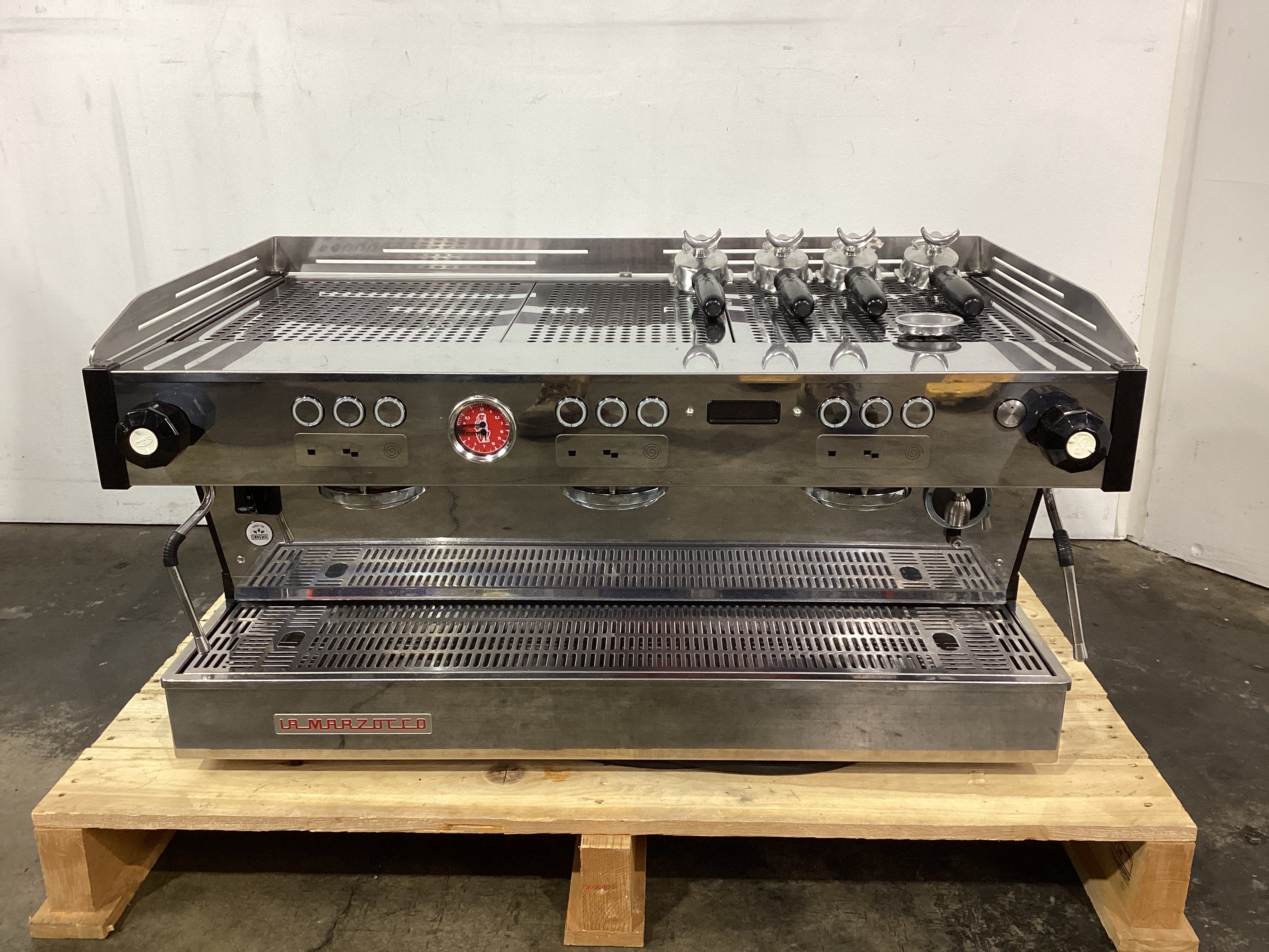 La Marzocco Linea PB 3AV 3 Group Coffee Machine