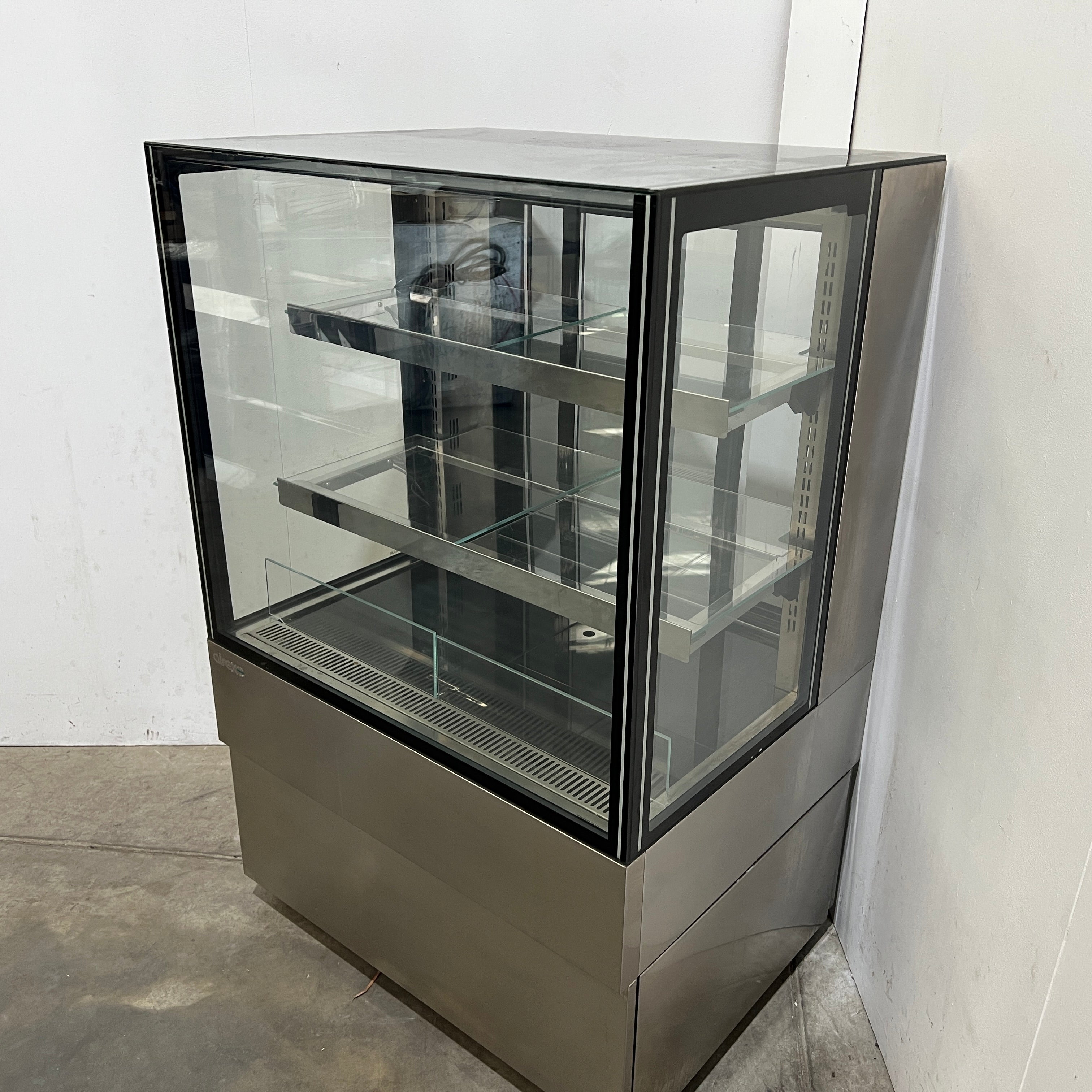 Airex AXR.FDFSSQ.09 Display Fridge