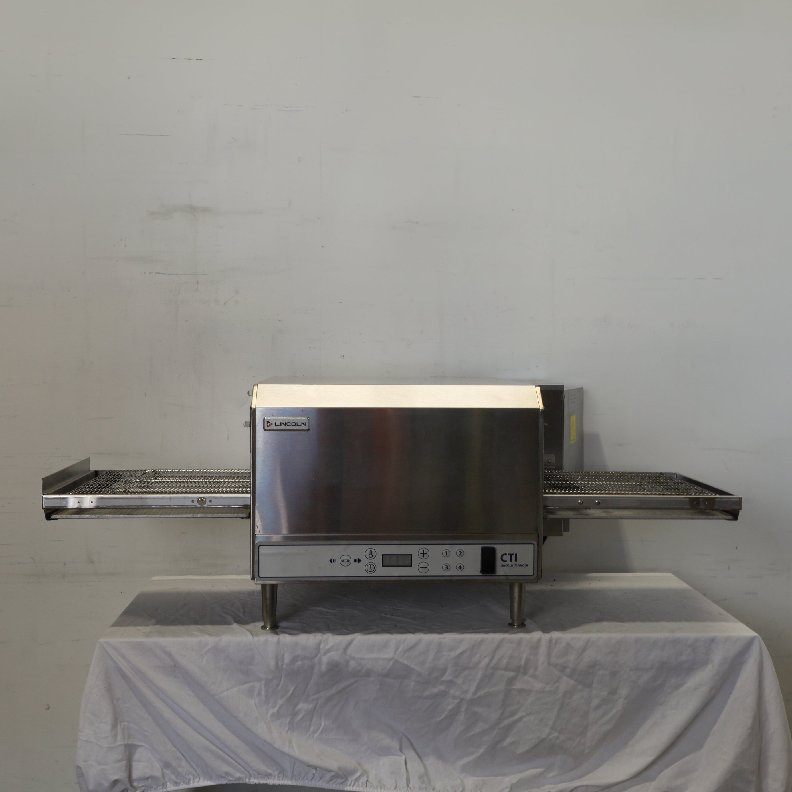 Thumbnail - Lincoln 2504-1 Conveyor Oven