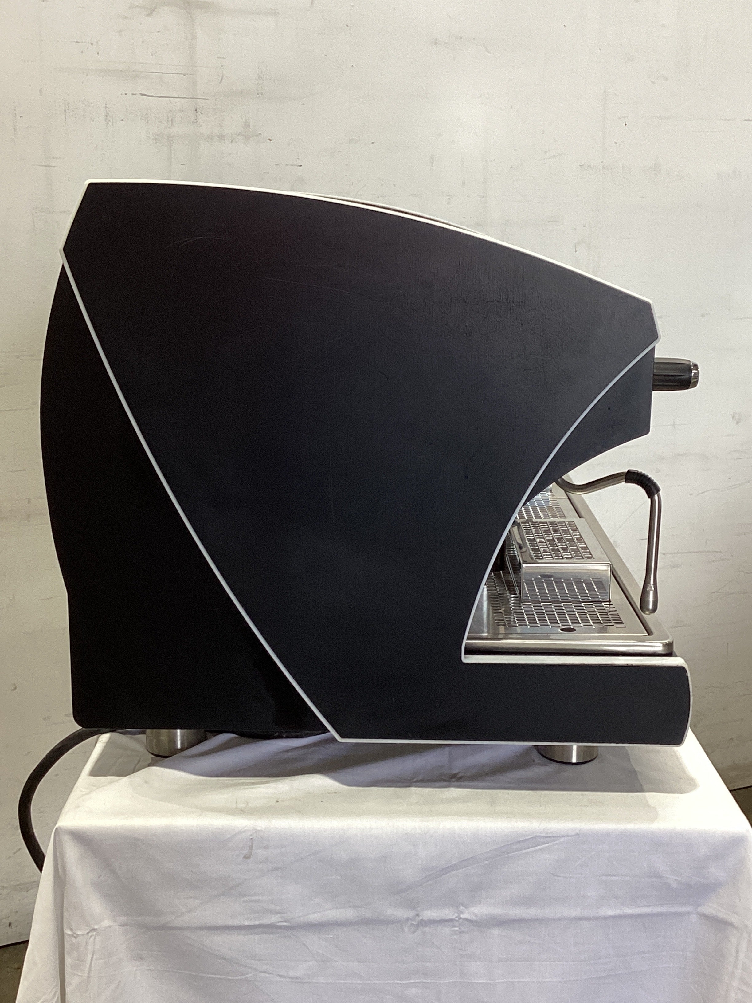 Wega EVD./3-PR 3 Group Coffee Machine