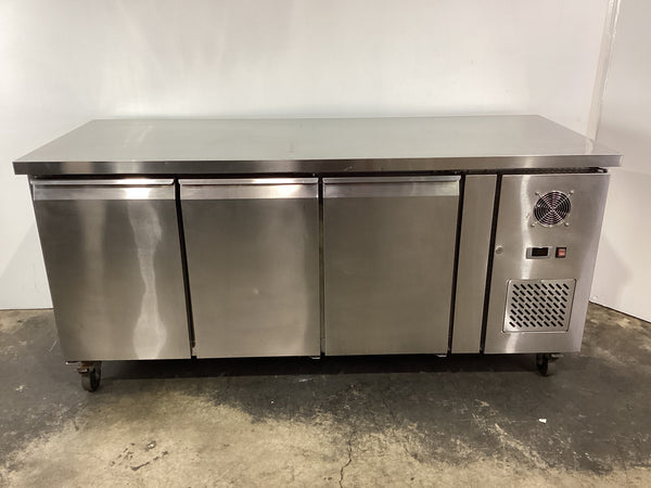 FED GN3100BT Underbench Freezer