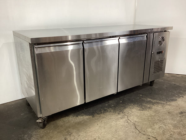 FED GN3100BT Underbench Freezer