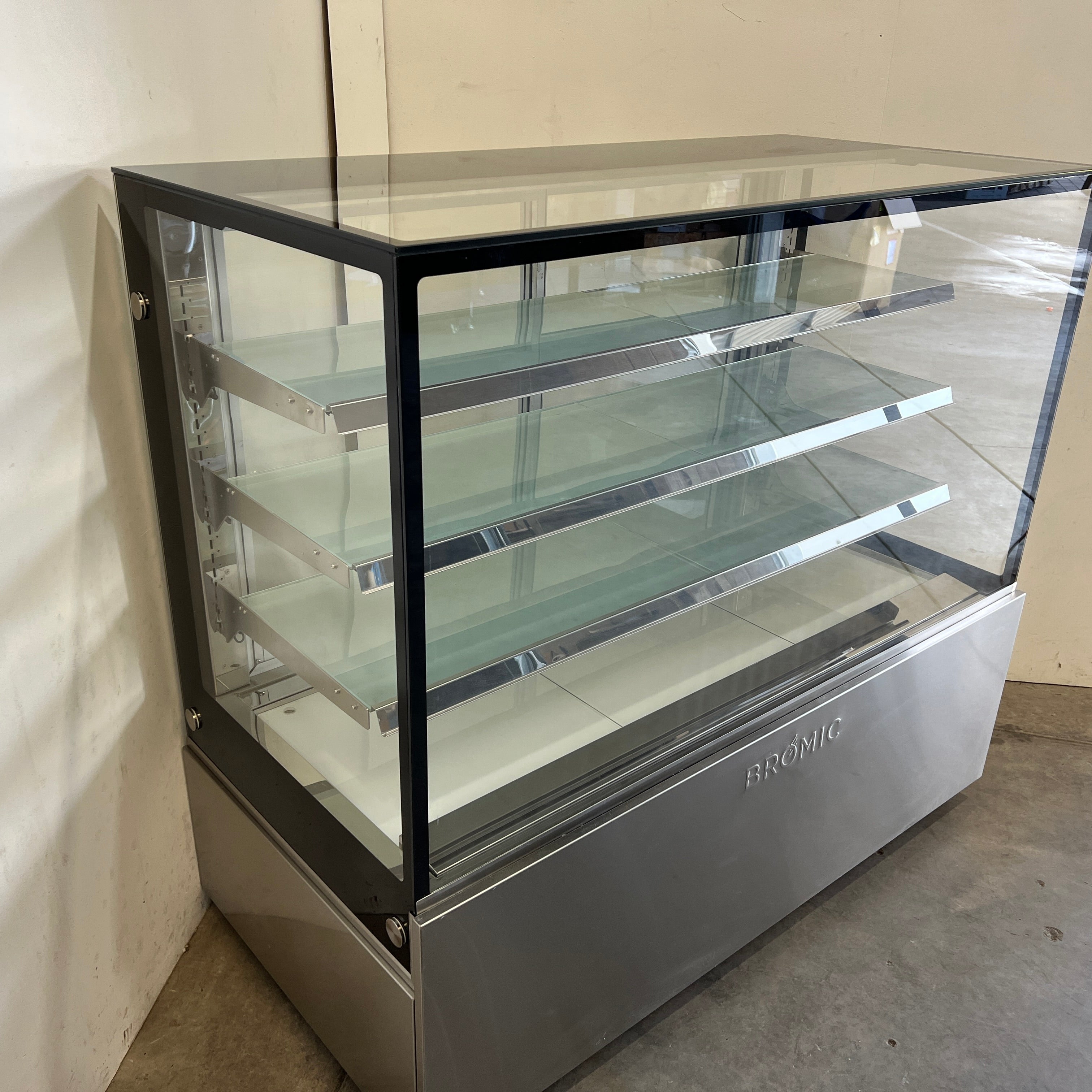 Bromic FD4T1500A Ambient Display