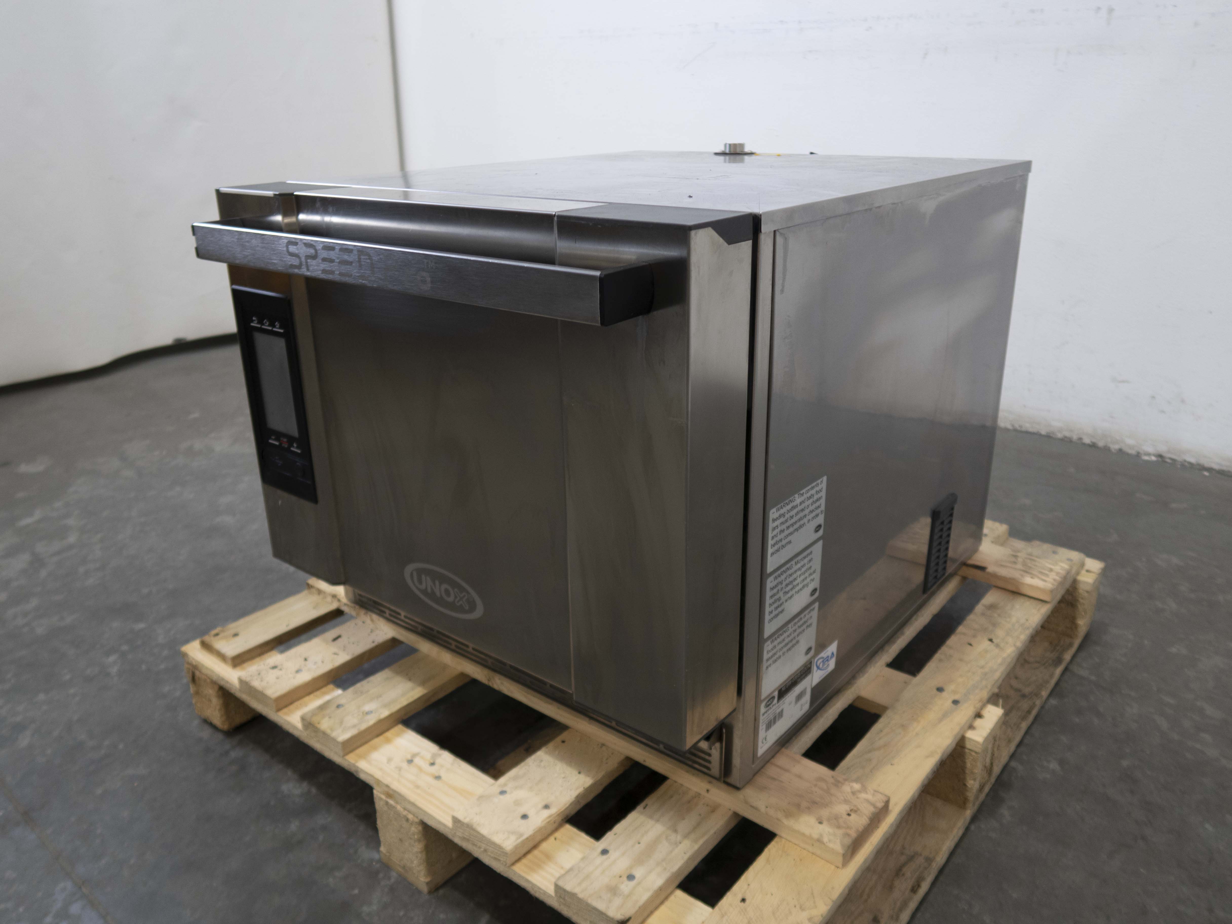 Unox XESW-03HS-EDDN Speed Oven