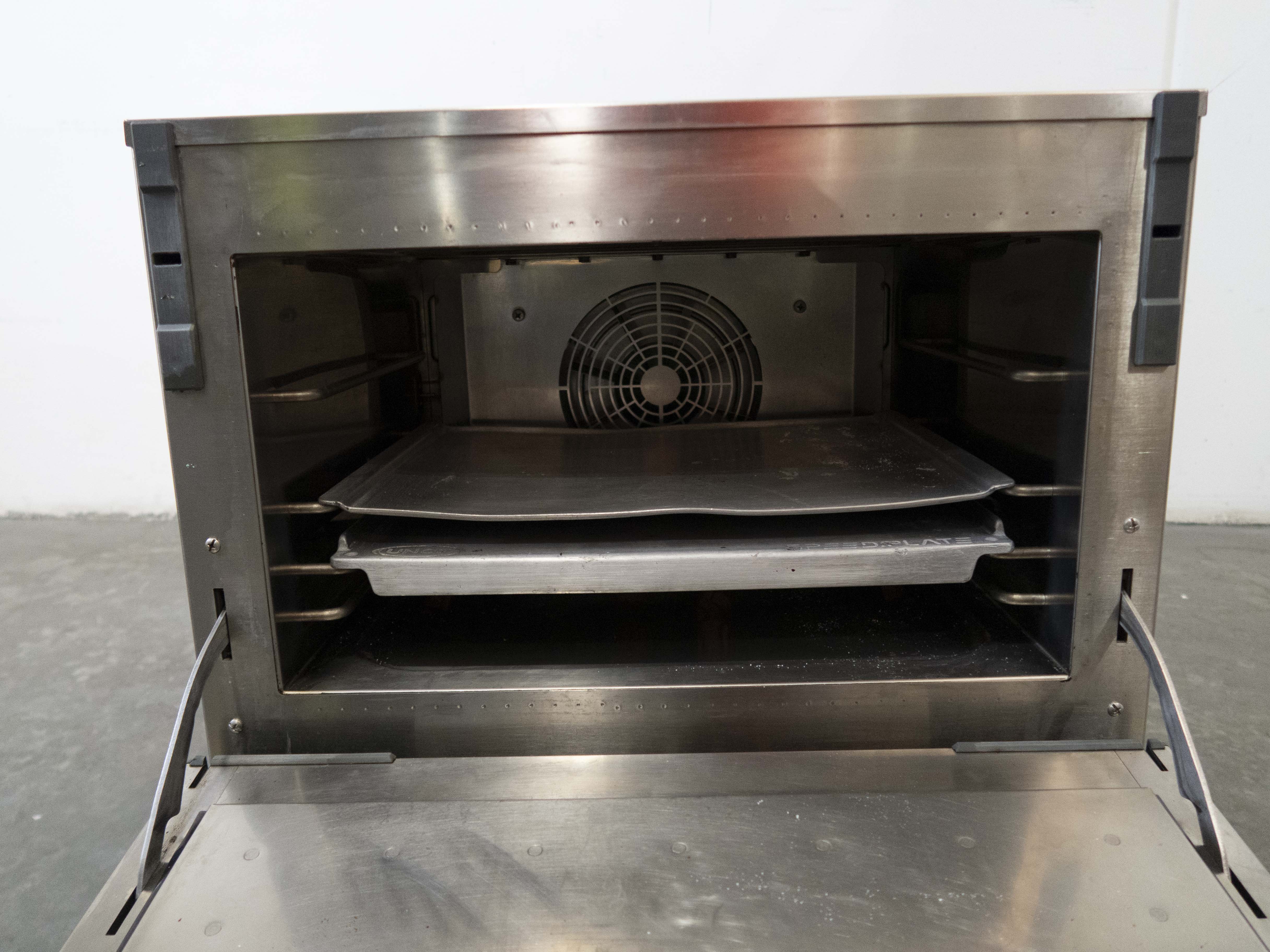 Unox XESW-03HS-EDDN Speed Oven