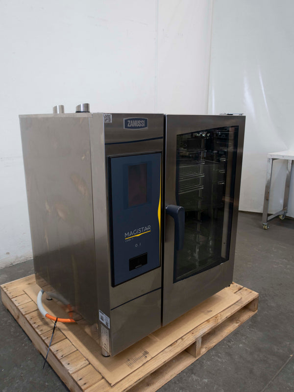 Zanussi ZCOE101K2SO 10 Tray Combi Oven