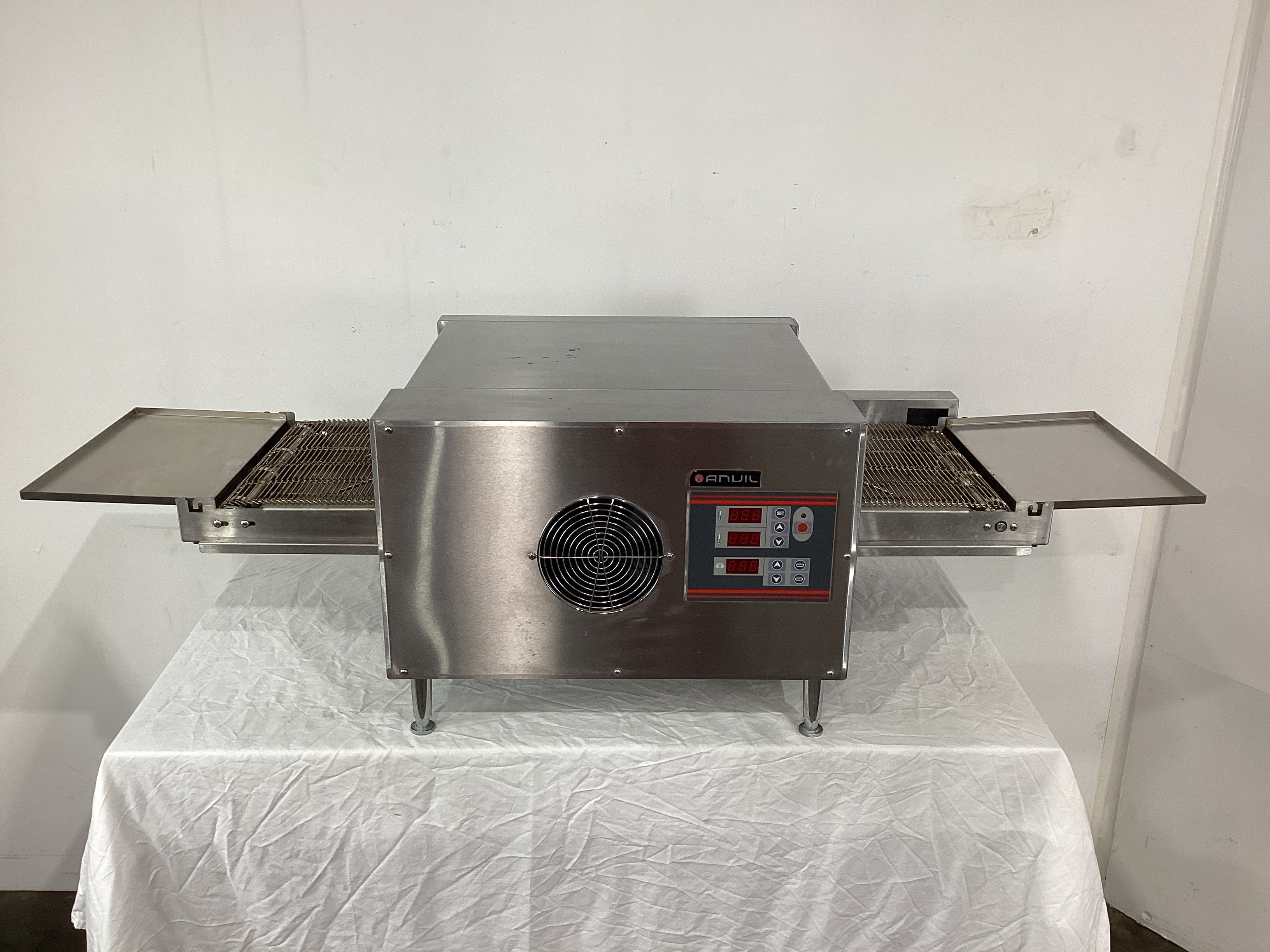 ANVIL POK0004 Pizza conveyor oven