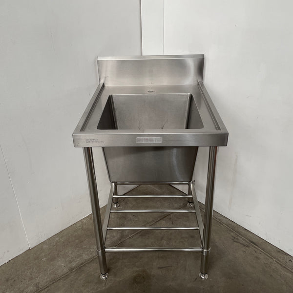 Simply Stainless Single Sink Bench with Splashback