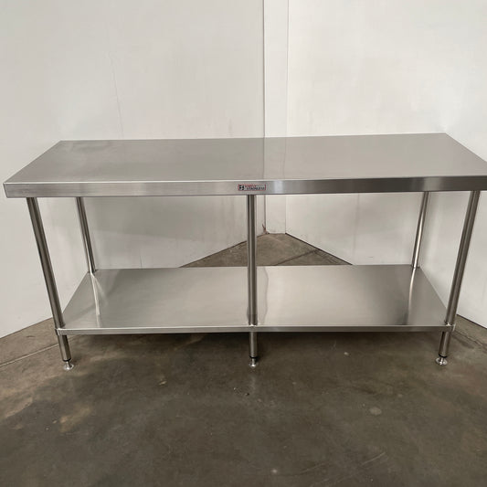 Simply Stainless Bench