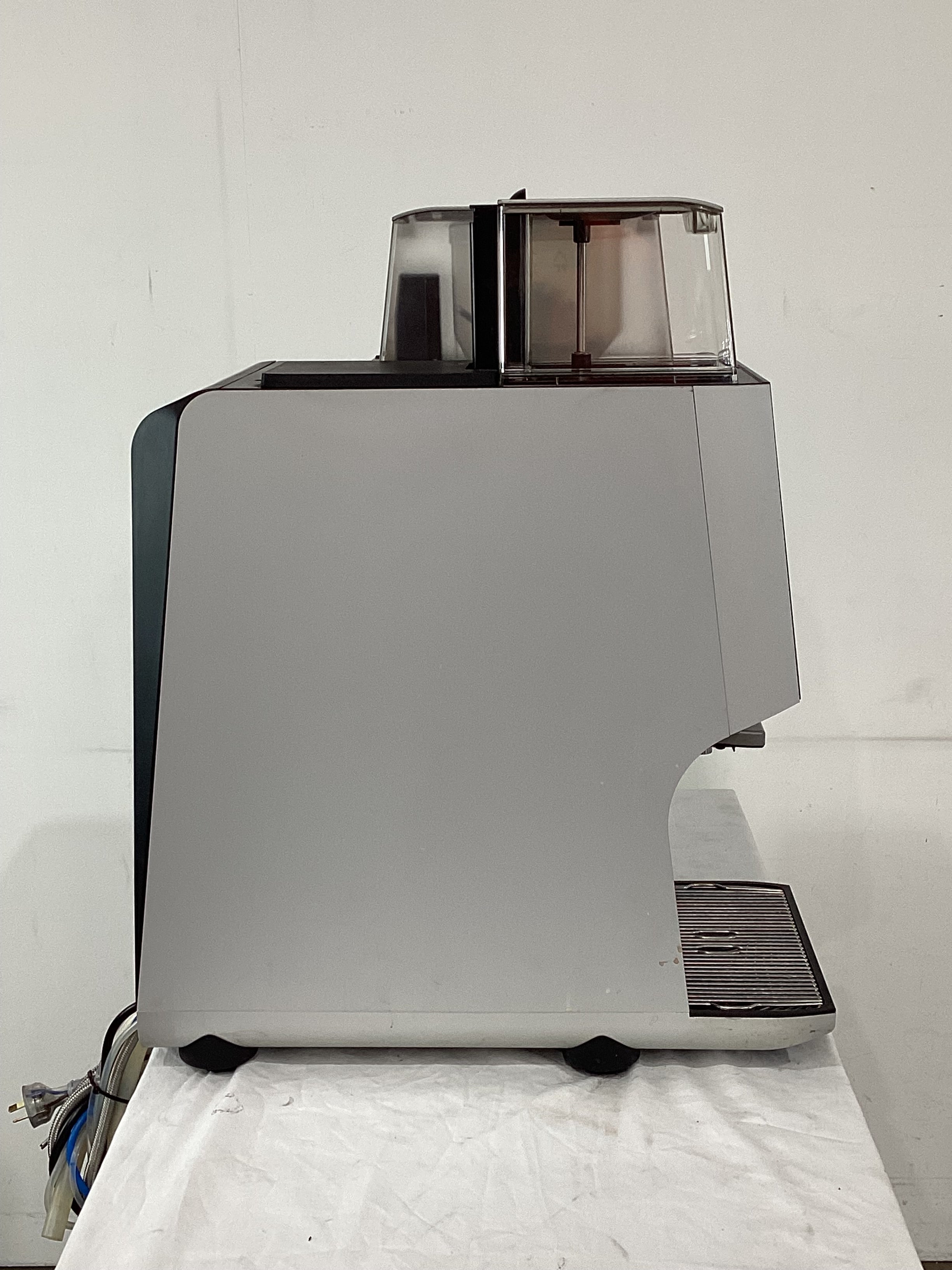 Melitta Cafina XT6 Auto Coffee Machine
