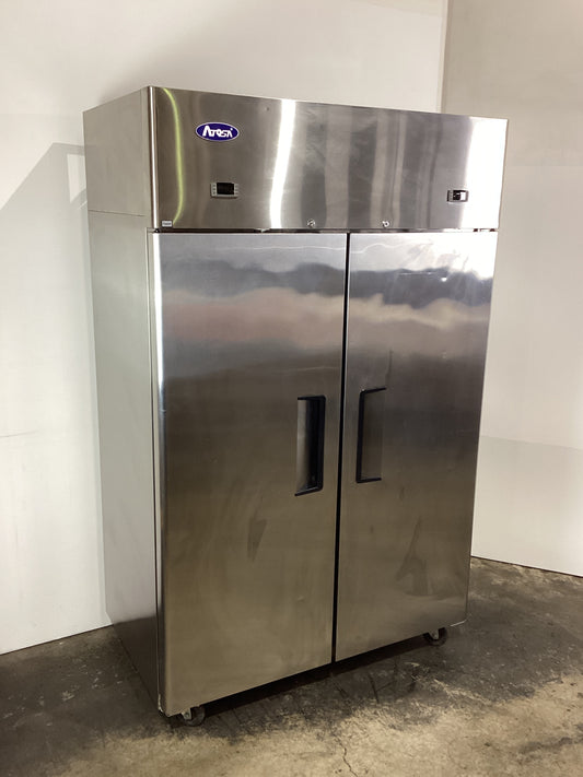 Atosa YBF9239 Upright Fridge/Freezer