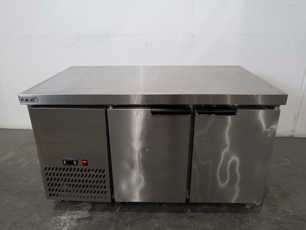 FED LBF120 Undercounter Bench Fridge