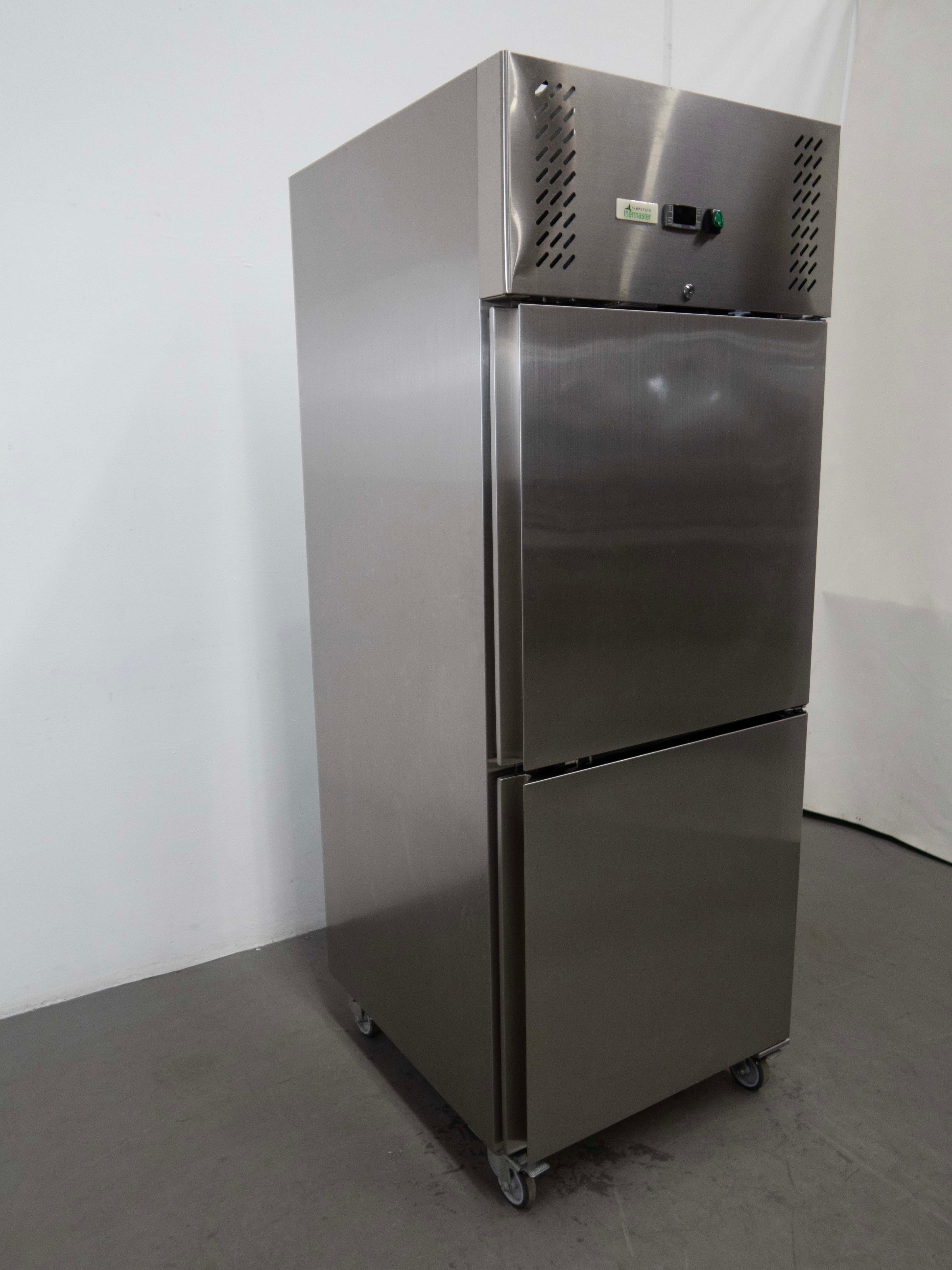 Thermaster XURF650S1V Upright Freezer