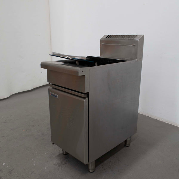 Waldorf FN8226G Fryer