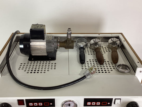 La Marzocco Linea 2AV 2 Group Coffee Machine