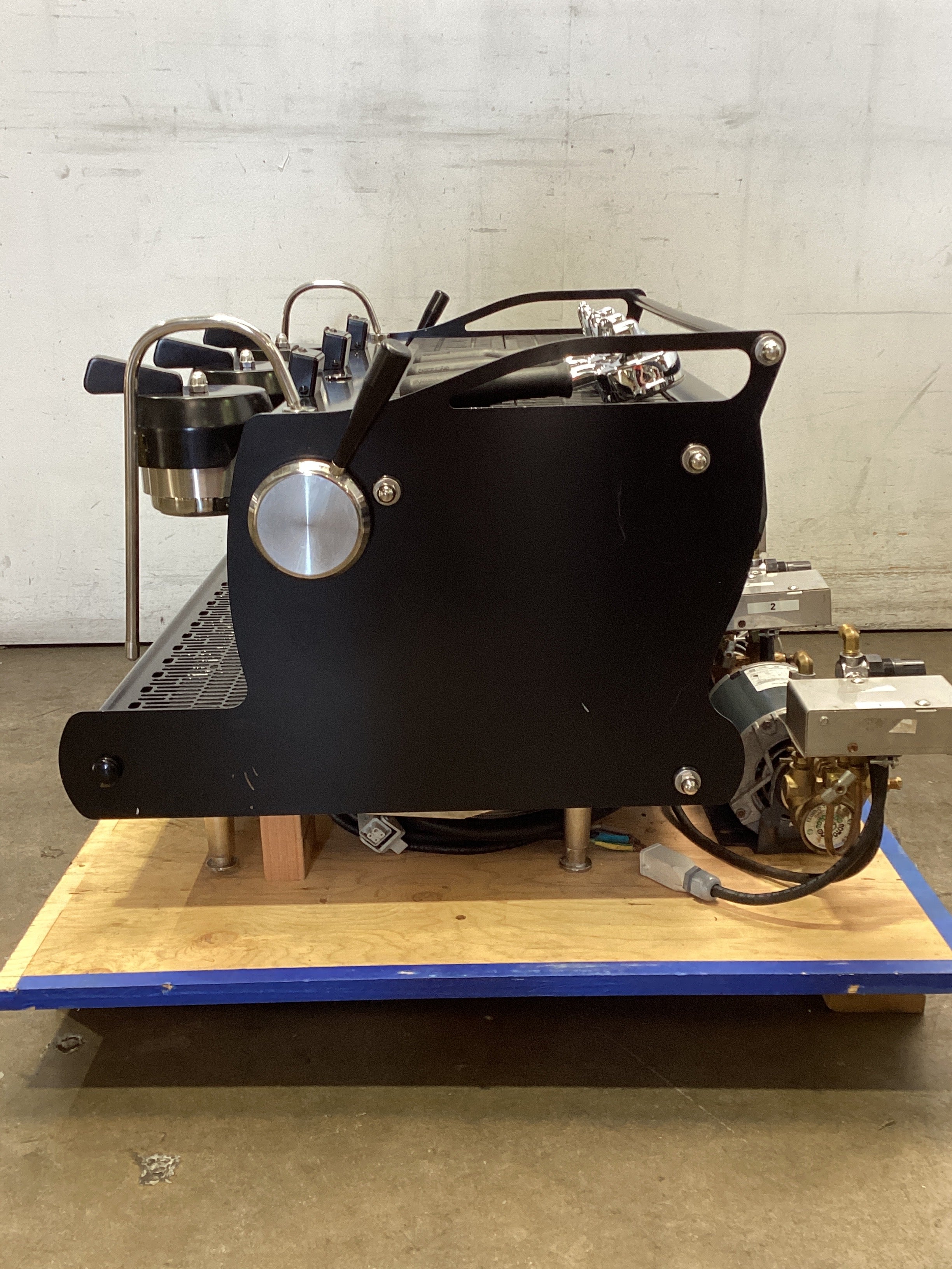 Synesso Cyncra 3 Group Coffee Machine