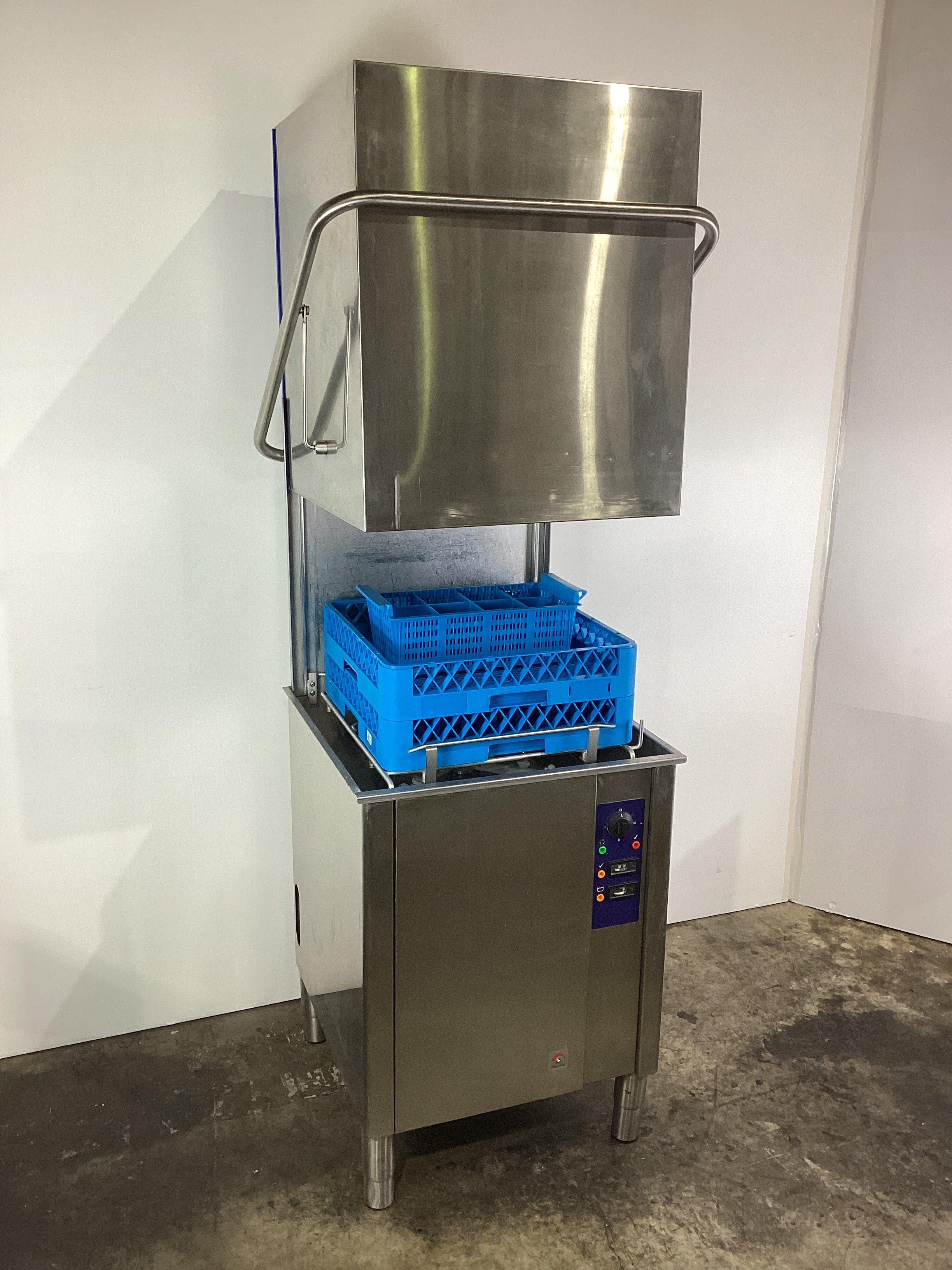 Washtech XP Pass Through Dishwasher