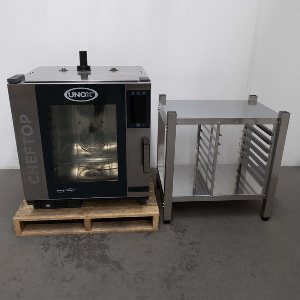 Unox XEVC-0711-GPRM 7 Tray Combi Oven + Stand