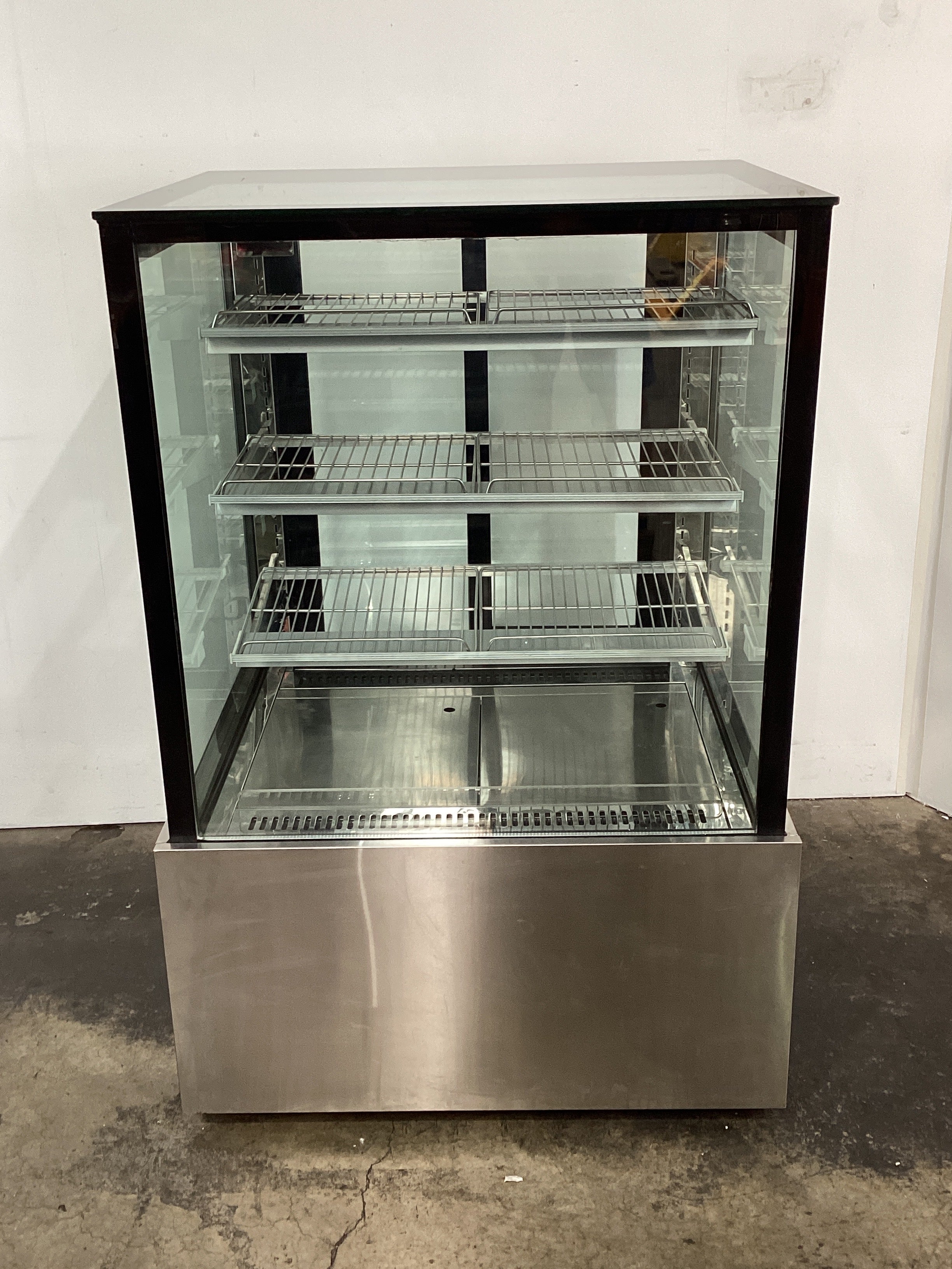FED SL830V Cold Food Display