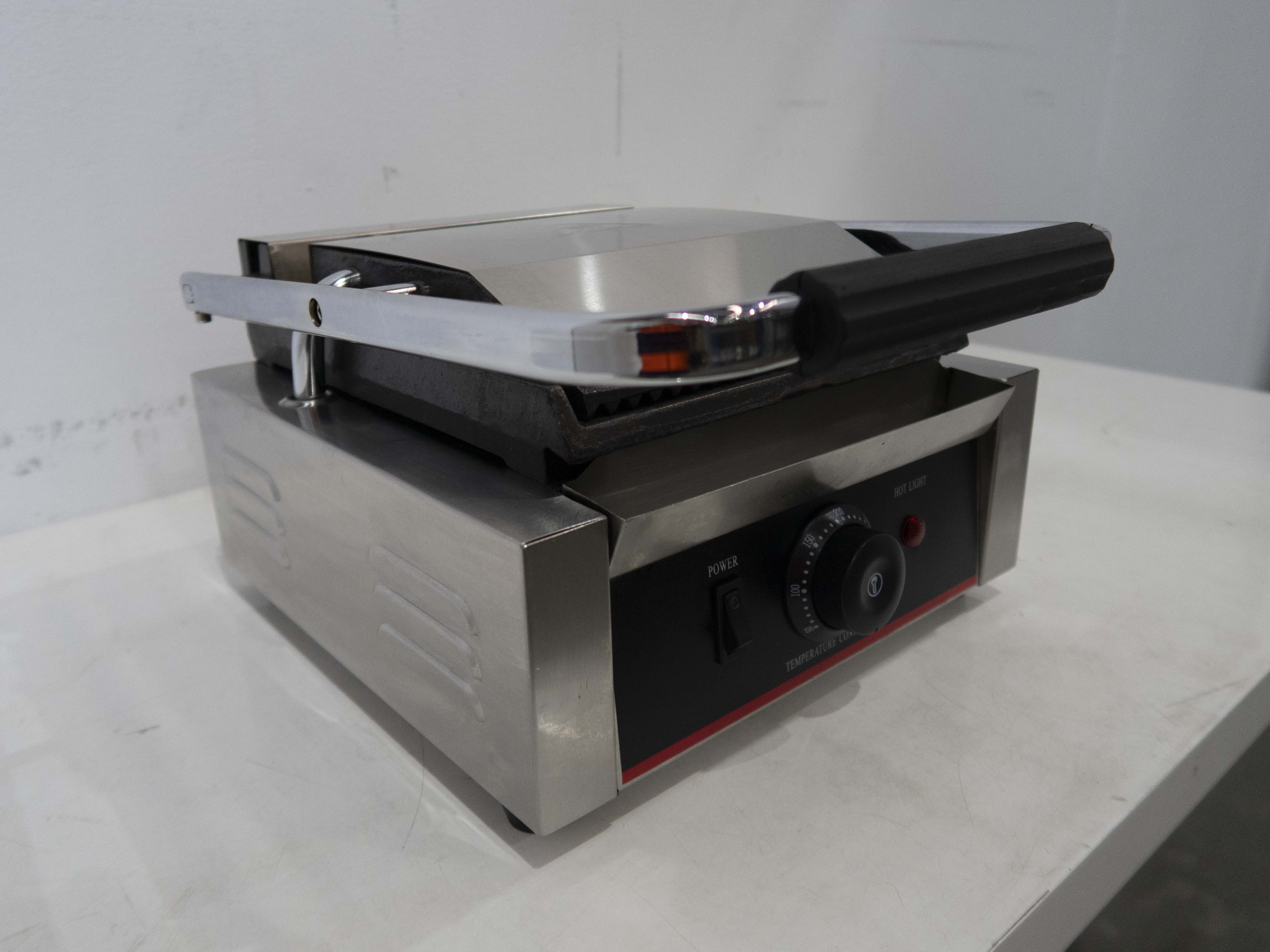 FED TCG-811CKW Contact Grill