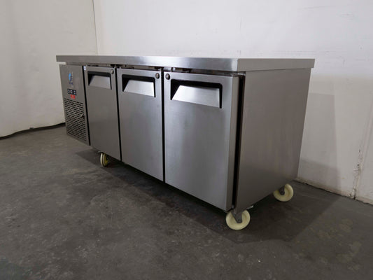 Kuhl KRUFR1800S3 Undercounter Bench Fridge