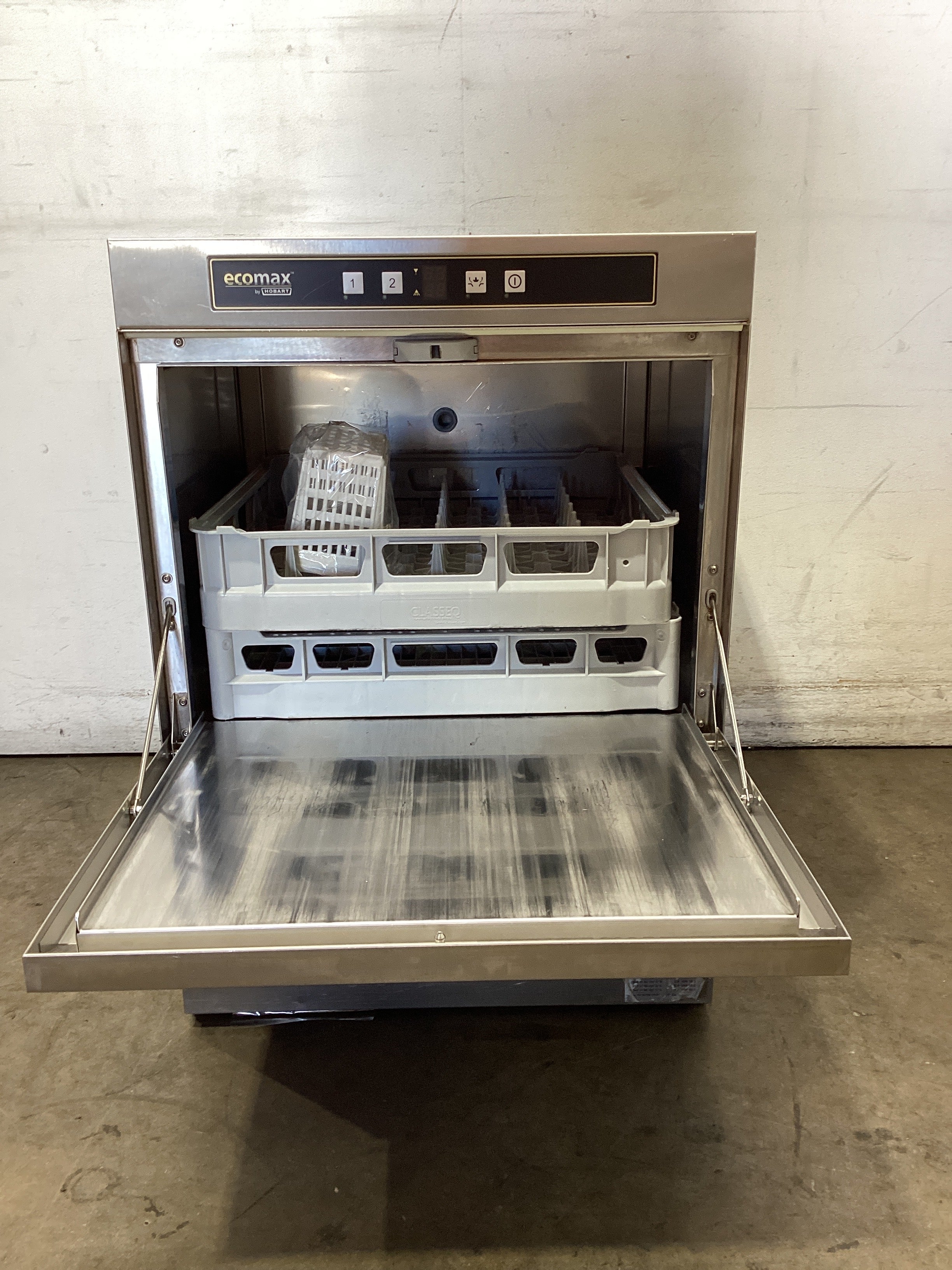 Thumbnail - Hobart ECO-F504-90B Undercounter Dishwasher