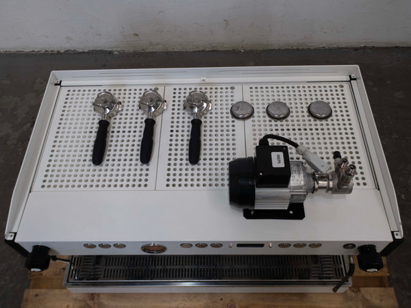 La Marzocco Linea PB 3 AV 3 Group Coffee Machine