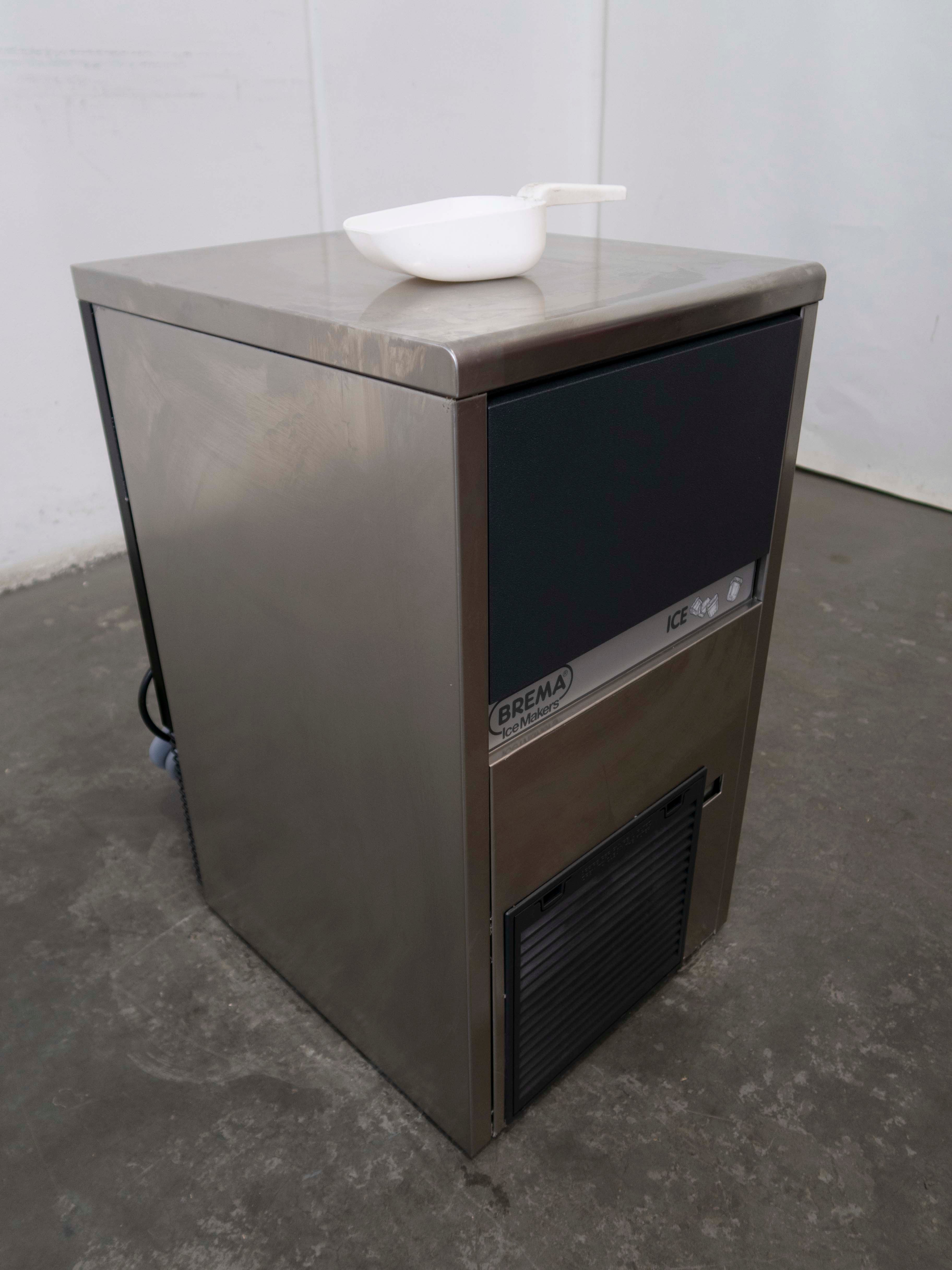Brema CB249A Ice Maker SilverChef