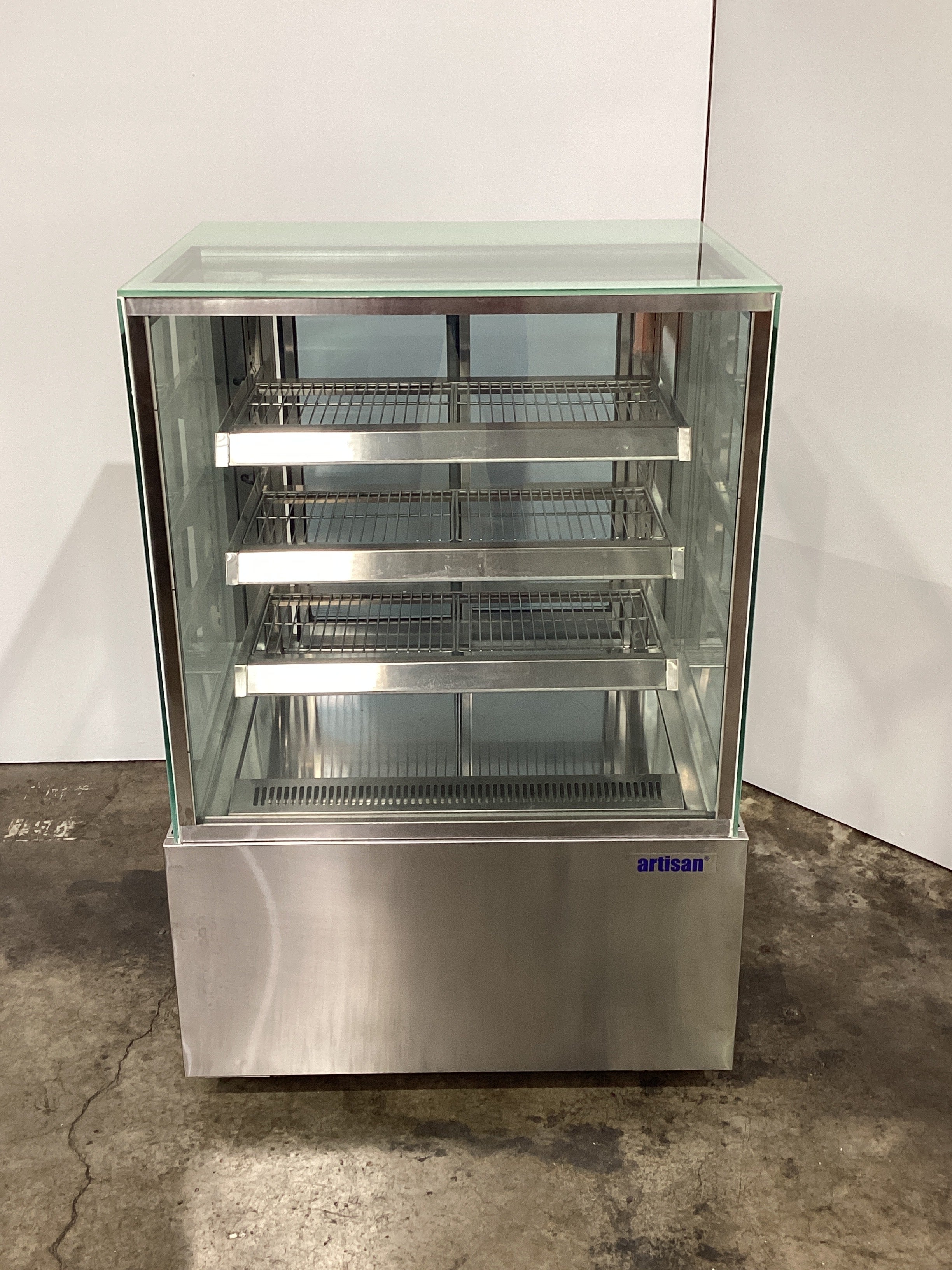 Artisan M3409B Cold Food Display