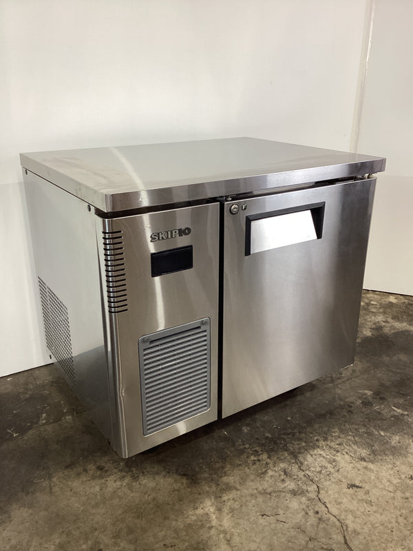Skipio SUF9-1 Underbench Freezer