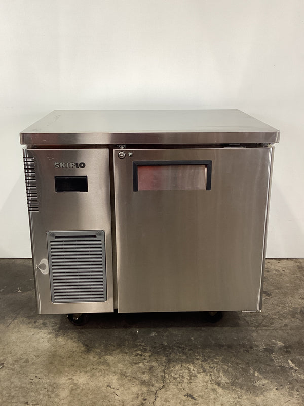 Skipio SUF9-1 Underbench Freezer