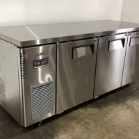 Skipio SURF18-3 Undercounter Fridge/Freezer
