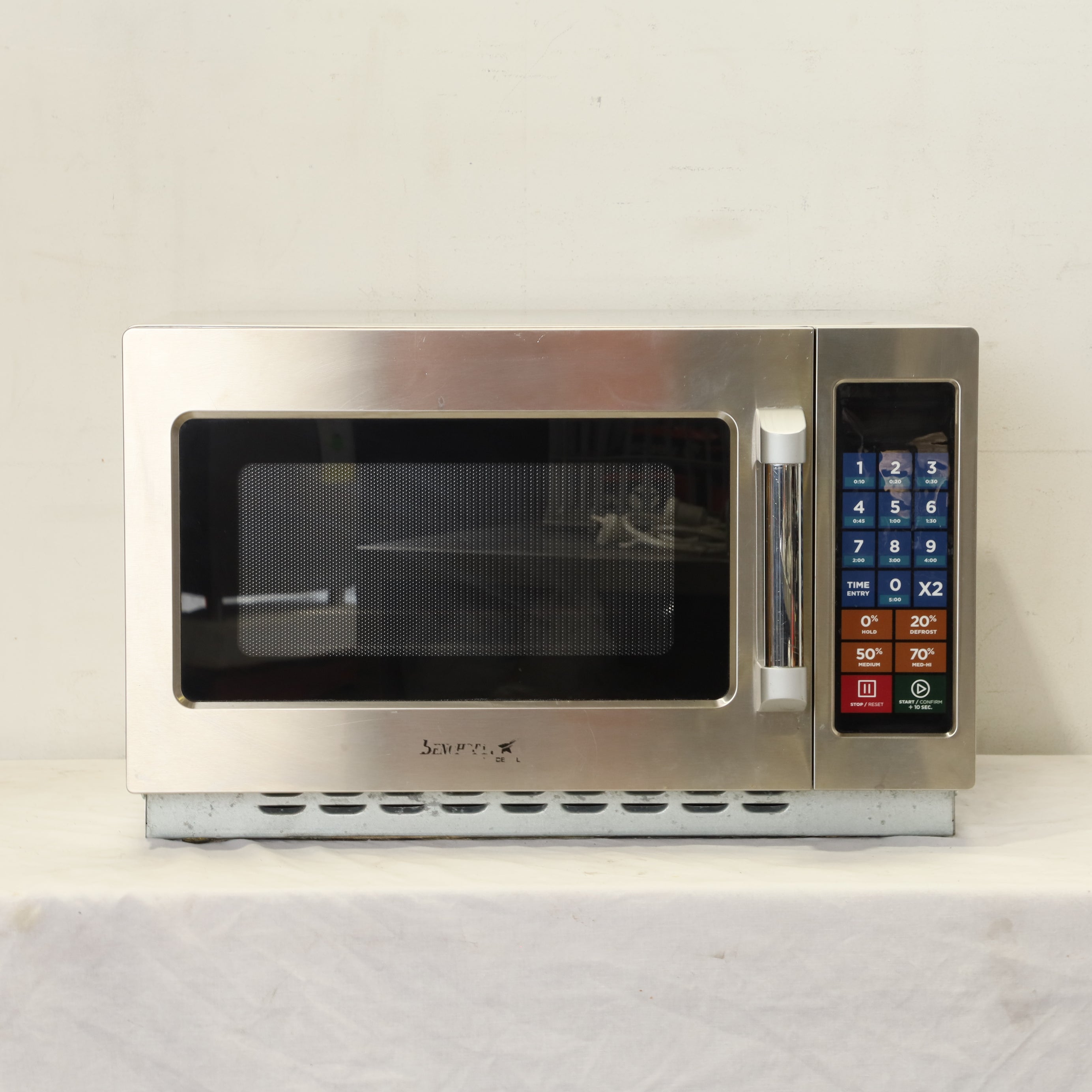 Benchstar MD-1400 Microwave