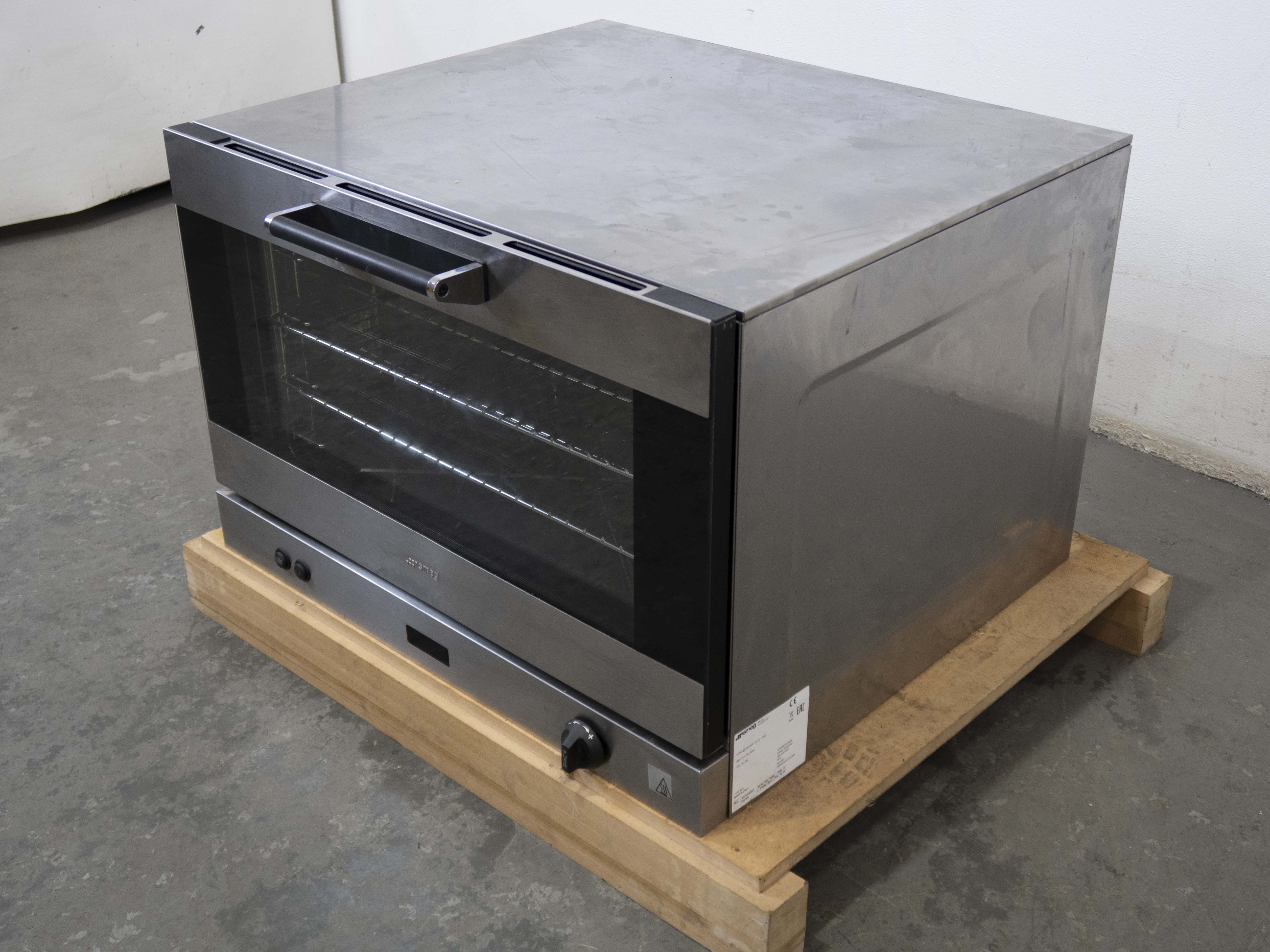Smeg ALFA144GH1 4 Tray Convection Oven