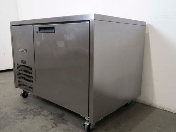 Williams LE1U-000 Undercounter Freezer