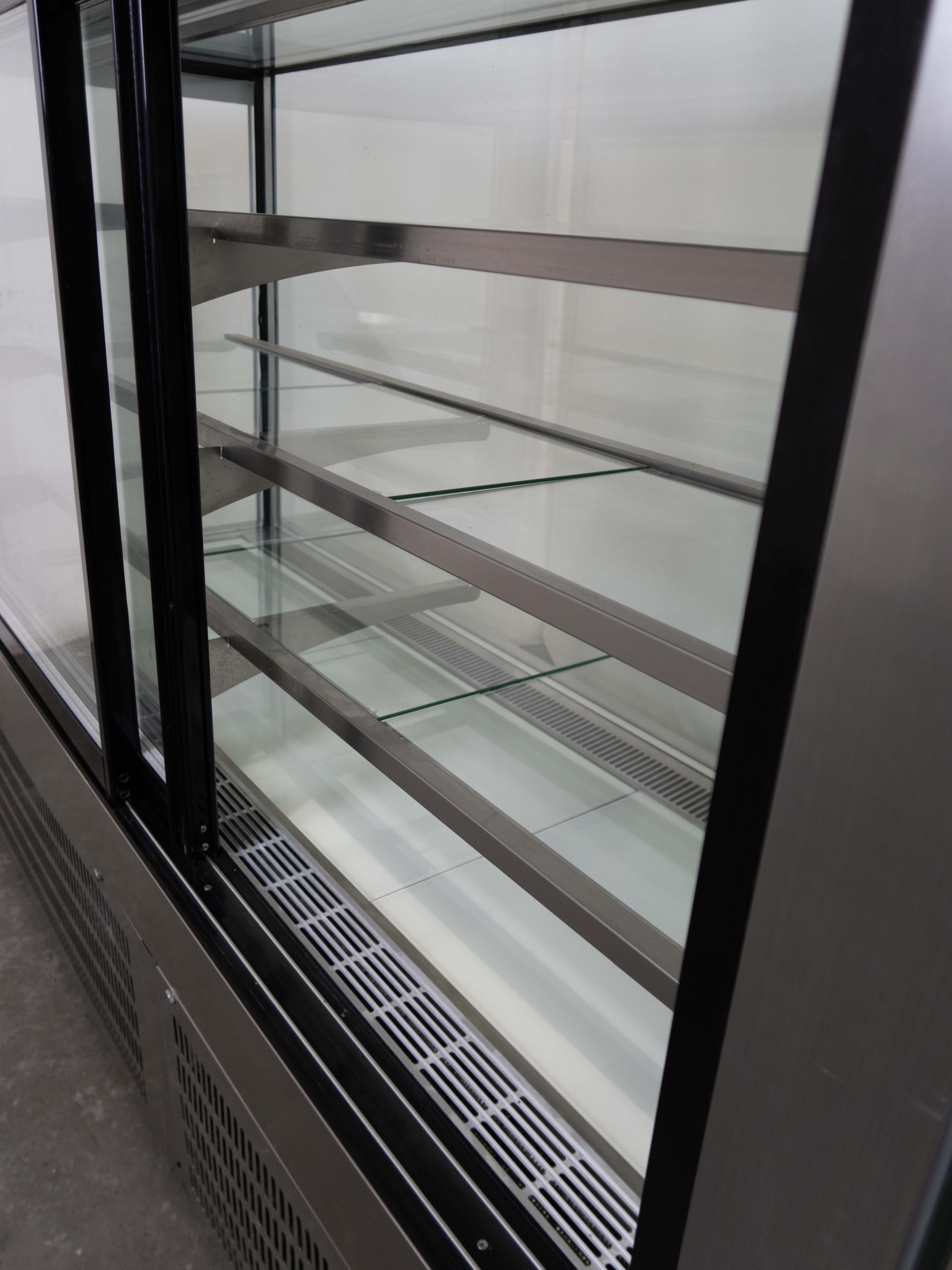 Mitchel Commercial SC1800B-4S Cake Display
