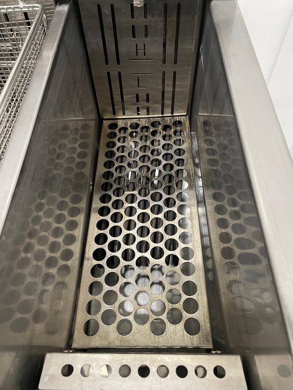 Austheat AF822 Fryer