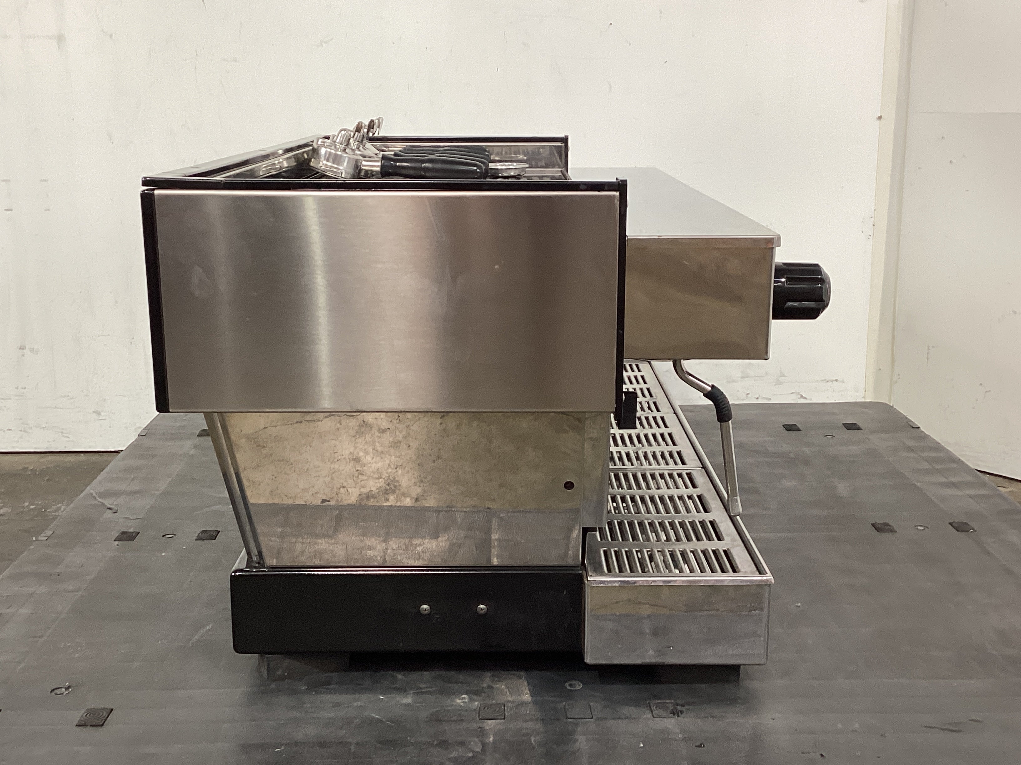 La Marzocco Linea 3AV 3 Group Coffee Machine