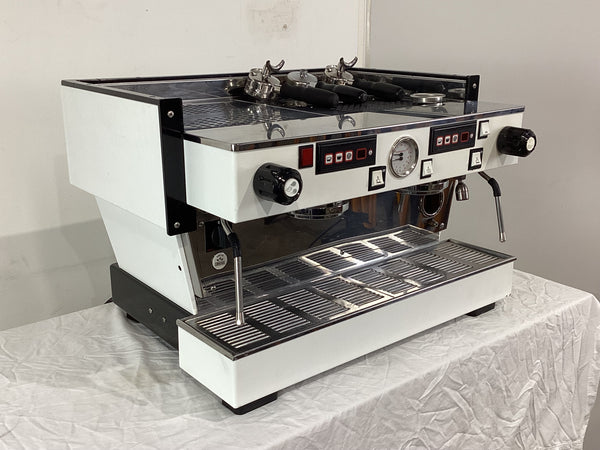 La Marzocco Linea 2AV 2 Group Coffee Machine