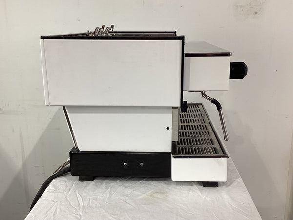 La Marzocco Linea 2AV 2 Group Coffee Machine