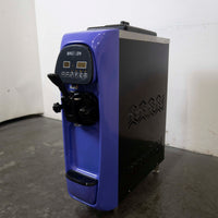 Brullen Baby Brullen Ice Cream Machine