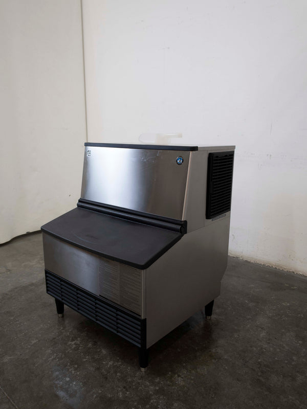 Hoshizaki KM-140B Ice Machine