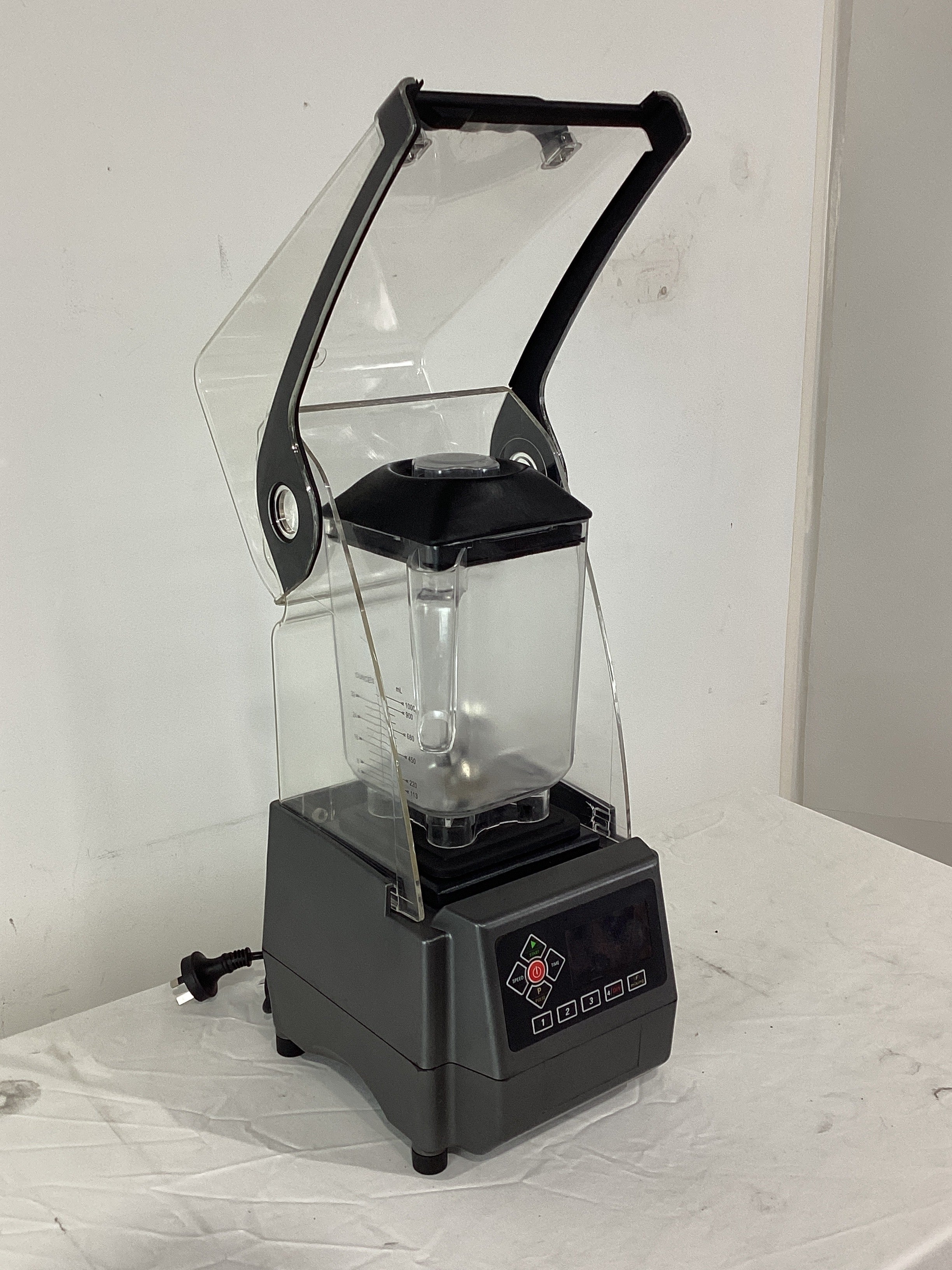 Benchstar KS-10000 Blender with Sound Barrier