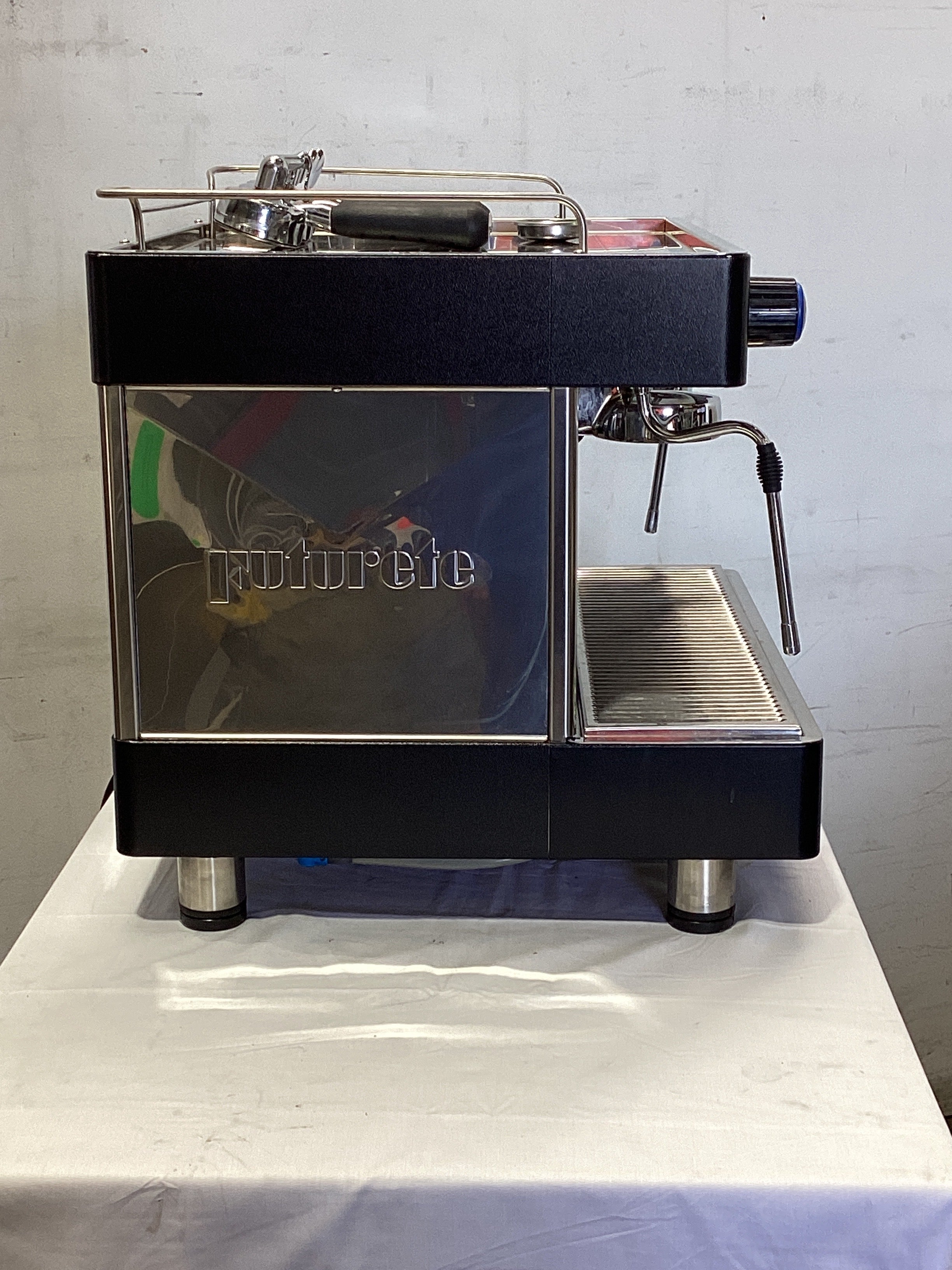 Futurete Horizont 2G-2T-D-230-PR-C 2 Group Coffee Machine